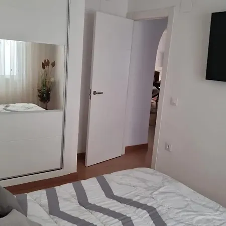 Sunny With Private Pool In + Enclosed Garden Βίλα Κάλπε