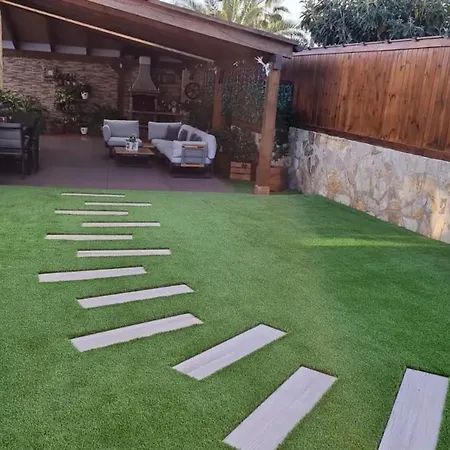 Sunny With Private Pool In + Enclosed Garden * Κάλπε