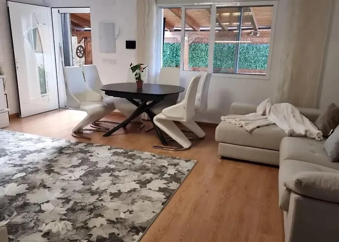 Villa Sunny With Private Pool In + Enclosed Garden Calpe