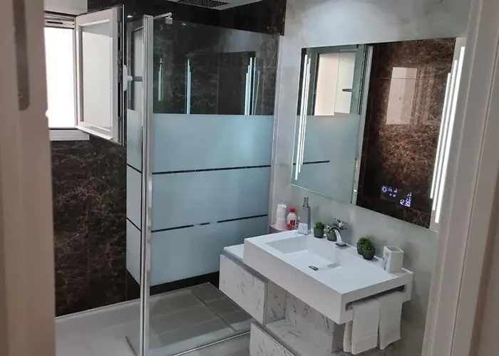 Sunny With Private Pool In + Enclosed Garden Calpe