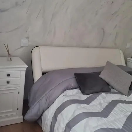 Sunny With Private Pool In + Enclosed Garden *