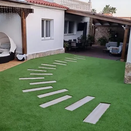 Villa Sunny With Private Pool In + Enclosed Garden *