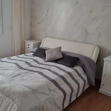 Villa Sunny With Private Pool In + Enclosed Garden *