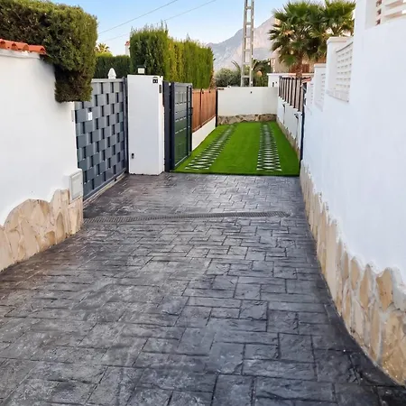 Sunny With Private Pool In + Enclosed Garden Calpe
