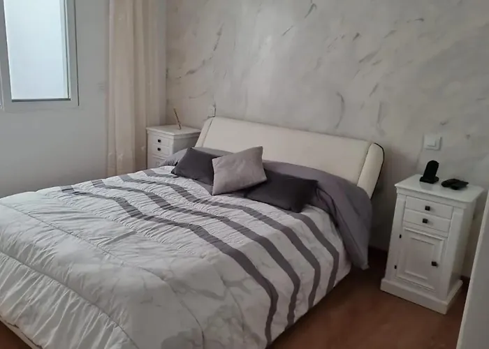 Villa Sunny With Private Pool In + Enclosed Garden *