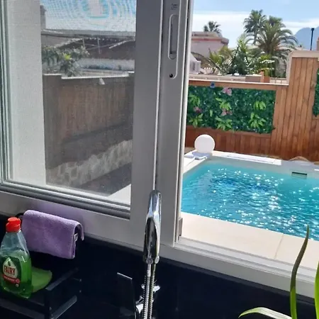 Вілла Sunny With Private Pool In + Enclosed Garden Кальпе